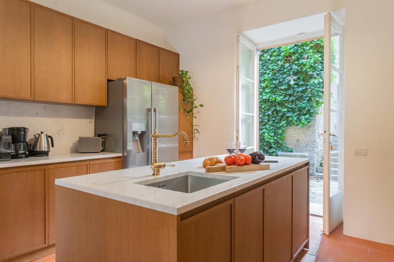 Villa Riva With Pool & Garden By Rent *